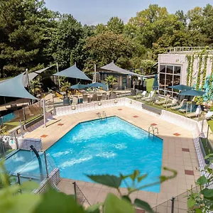 https://novotel-lyon-gerland.hotels-rhonealpes.com